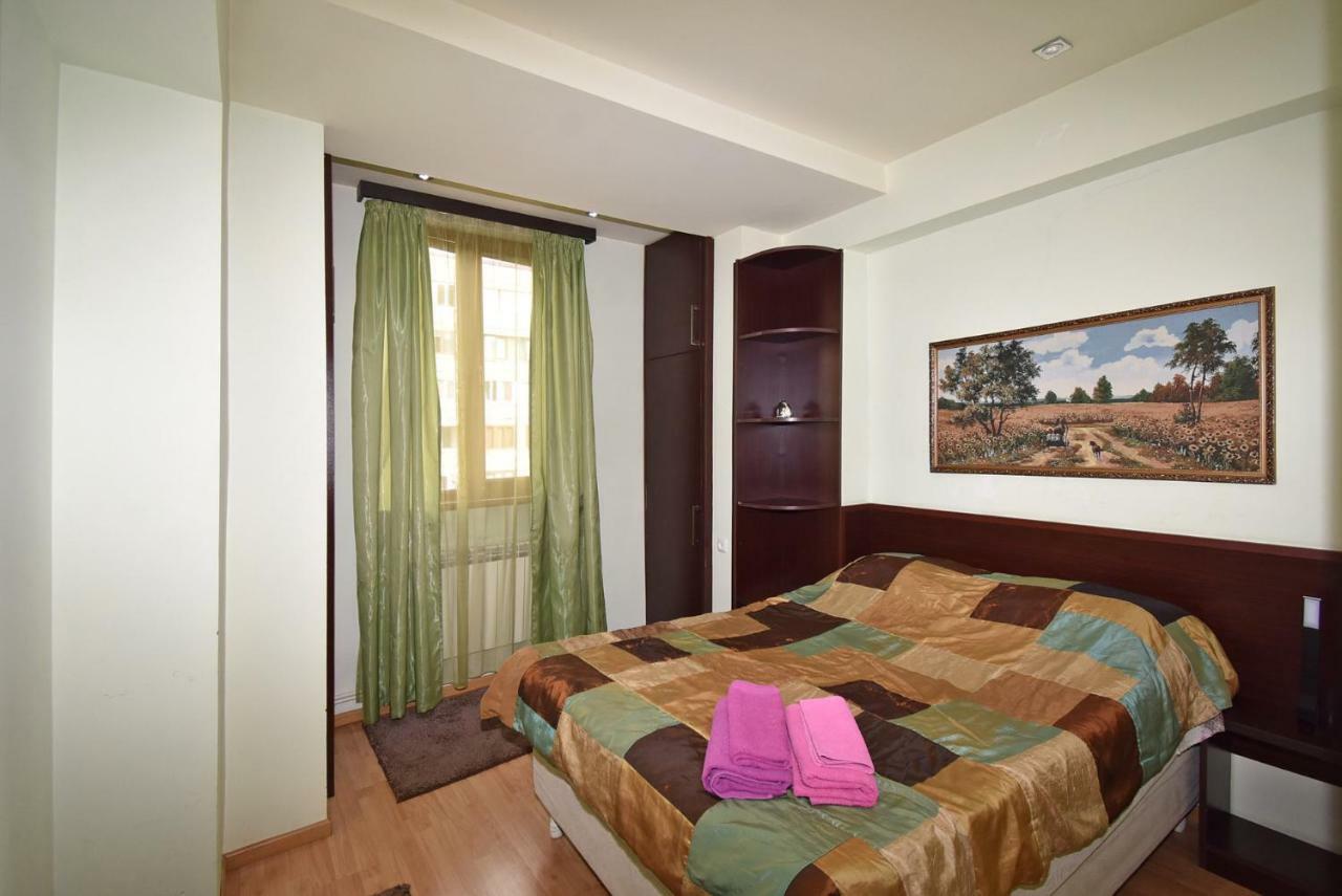 Apartments In Center Of Yerevan,Koghbatsi 1A Street Εξωτερικό φωτογραφία