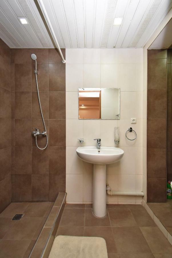 Apartments In Center Of Yerevan,Koghbatsi 1A Street Εξωτερικό φωτογραφία